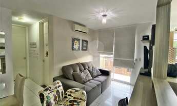 Imagem 2: Porto Alegre - Apartamento Padrão - CAVALHADA