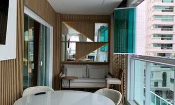 Imagem 5: Lindo apto mobiliado com 3 suítes e 2 vagas de garagem na Meia Praia