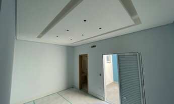 Imagem 2: Linda casa em fase de acabamento