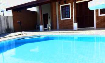 Imagem 2: Casa a venda em Peruíbe com 4 dormitórios e piscina