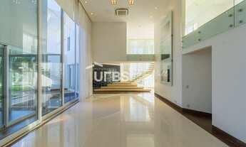 Imagem 3: Casa de condomínio para venda com 590 metros quadrados com 6 quartos