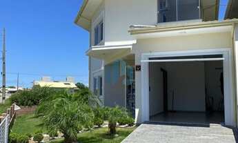 Imagem 4: Belíssima Casa no Loteamento Pedra Branca, Bairro Areias de Palhocinha, em Garopaba