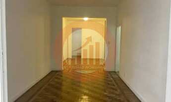 Imagem 2: Apartamento para aluguel possui 147 metros quadrados com 3 quartos