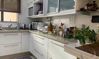 Imagem 8: Apartamento para venda tem 146 metros quadrados com 2 quartos em Centro - Florianópolis