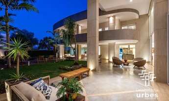 Imagem 4: Casa Ampla em Condomínio Terras de Siena, com 1200 m², 4 dormitórios - R$6.500.000 ,00 à v