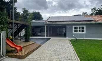 Imagem: MAGNIFICA CASA TERREA EM COLOMBO - ROÇA