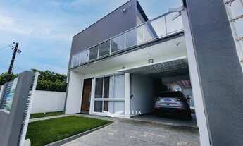 Imagem 3: Sobrado à 50 m da praia alto padrão, com 246,16m², 4 dormitórios, sendo 1 suíte, no Tabule