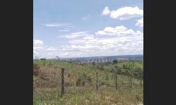 Imagem 7: Terra 5,5 Alqueires, formada, boa de água, possui casa, curral, energia