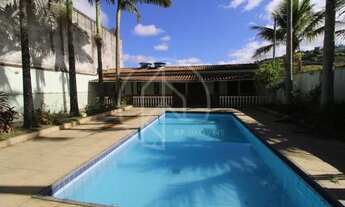 Imagem: Bairro Aeroporto / Casa com 2 quartos Área