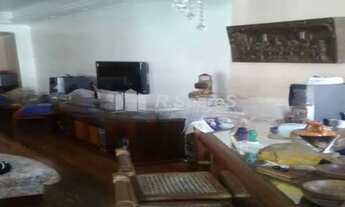 Imagem 2: Aparatamento à venda em Copacabana, Posto 4, três quartos, com dependência e vaga na escri