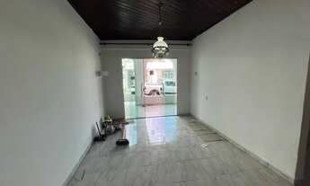 Imagem: Vendo ótima casa na Marambaia com 2/4 quartos