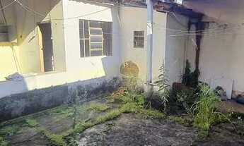 Imagem 6: Casa para venda possui 100 metros quadrados com 2 quartos em Centro - Taubaté - SP