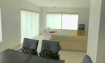 Imagem 7: Casa em condomínio fechado, com piscina e churrasqueira