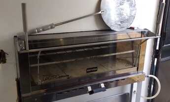 Imagem 6: Restaurante na Avenida Principal do bairro Said Salomão