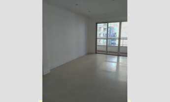 Imagem 5: Ofereço-lhe uma descrição de um apartamento incrível com 4 dormitórios, incluindo 2 suítes