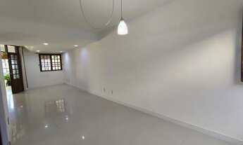 Imagem 4: Casa de condomínio para venda tem 151 metros quadrados com 4 quartos