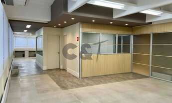 Imagem: Conjunto Comercial com 13 Salas para Alugar