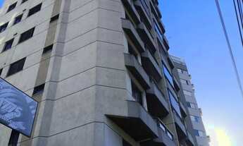 Imagem 2: Apartamento 4 dormitórios sendo 2 suítes, com vaga de garagem no centro de Florianópolis