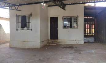 Imagem 2: Casa para venda possui 110 metros quadrados com 2 quartos!