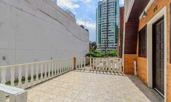 Imagem 3: Casa estilo chalé à venda no Condomínio Fabiana no Pioneiros em Balneário Camboriú