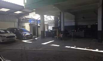 Imagem 3: Oficina automotiva de funilaria e pintura