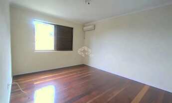 Imagem 7: Apartamento com 3 quartos sendo uma suite no Bairro Nonoai em Santa Maria RS