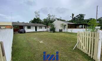 Imagem 2: Casa na praia com espaço de terreno Saint Ettiene