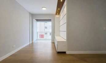 Imagem 3: Apartamento com 2 quartos e semimobiliado próximo ao Parque Bacacheri