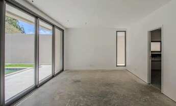 Imagem 2: Casa à venda em Santana de Parnaíba, Centro, com 3 suítes, com 230 m², Condomínio Singular