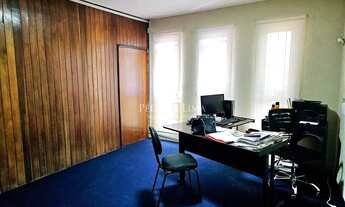 Imagem 2: Prédio comercial com 4 salas, salão embaixo, 4 banheiros e cozinha na Penha