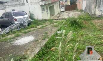 Imagem 2: Terreno com Sobrado geminado na v. prudente prox.ao crematorio