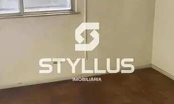 Imagem 5: Apartamento 68m², 2qts, vaga escriturada, elevador e dependência. Vazio. M87S