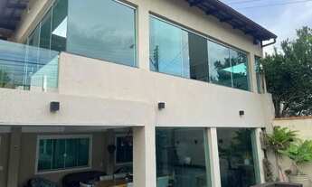 Imagem: Lindo Sobrado no Condominio Santos Dumont