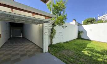 Imagem 5: Casa 3 dormitórios com quintal e edícula no bairro Itaguaçu