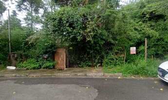 Imagem: Terreno à venda com 1.500m² no Chácaras