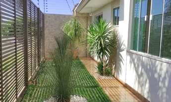 Imagem 2: Casa à venda em Maringá, Jardim São Silvestre, com 3 quartos, com 251 m²