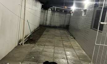 Imagem 7: Apartamento térreo com área privativa