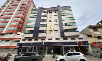 Imagem: Apartamento com sacada de frente à venda