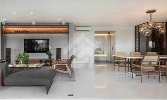 Imagem 2: Altíssimo padrão com varanda gourmet, 4 vagas e lazer total em Pinheiros