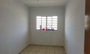 Imagem 3: Apartamento com 2 dormitórios para alugar, 65 m² por R$ 850,00/mês - Samambaia Sul - Samam