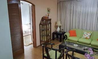 Imagem 2: Casa de vila reformada. No coração de Botafogo, ponto familair