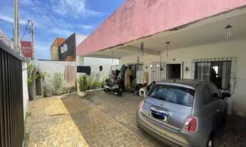 Imagem 6: Casa com Piscina na Aruana