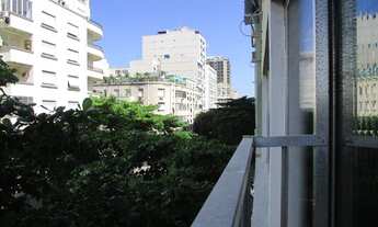 Imagem 2: Posto 6 - Próximo praia/Forte de Copacabana ( 2 qts + vaga escriturada