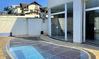 Imagem 2: Casa de condomínio sobrado para venda com 463 metros quadrados com 4 Suítes, ESTUDA PERMU