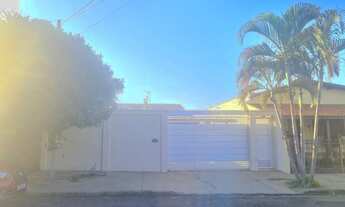 Imagem 6: Sobrado para venda possui 180 metros quadrados com 4 quartos em Jardim São João - Jaguariú