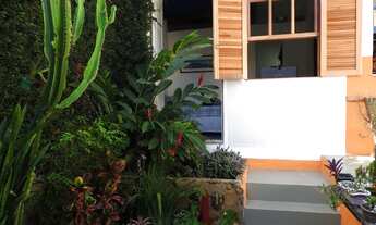 Imagem 3: Lindo apartamento(tipo casa) com 3 quartos - suítes - jardim e garagem em rua nobre em San