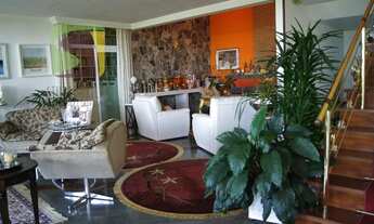 Imagem 3: Casa para venda tem 514 metros quadrados com 4 suítes