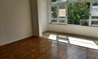 Imagem 4: Ótimo apartamento com 3 quartos (1 suíte) e vaga de garagem no Bairro Peixoto - Copacabana