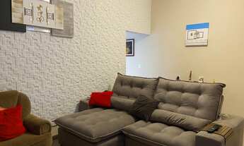 Imagem 3: Casa Nova com Piscina e Espaço Gourmet