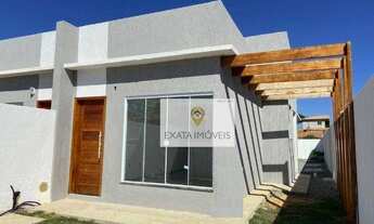 Imagem: Casa linear meio terreno 2 quartos suíte